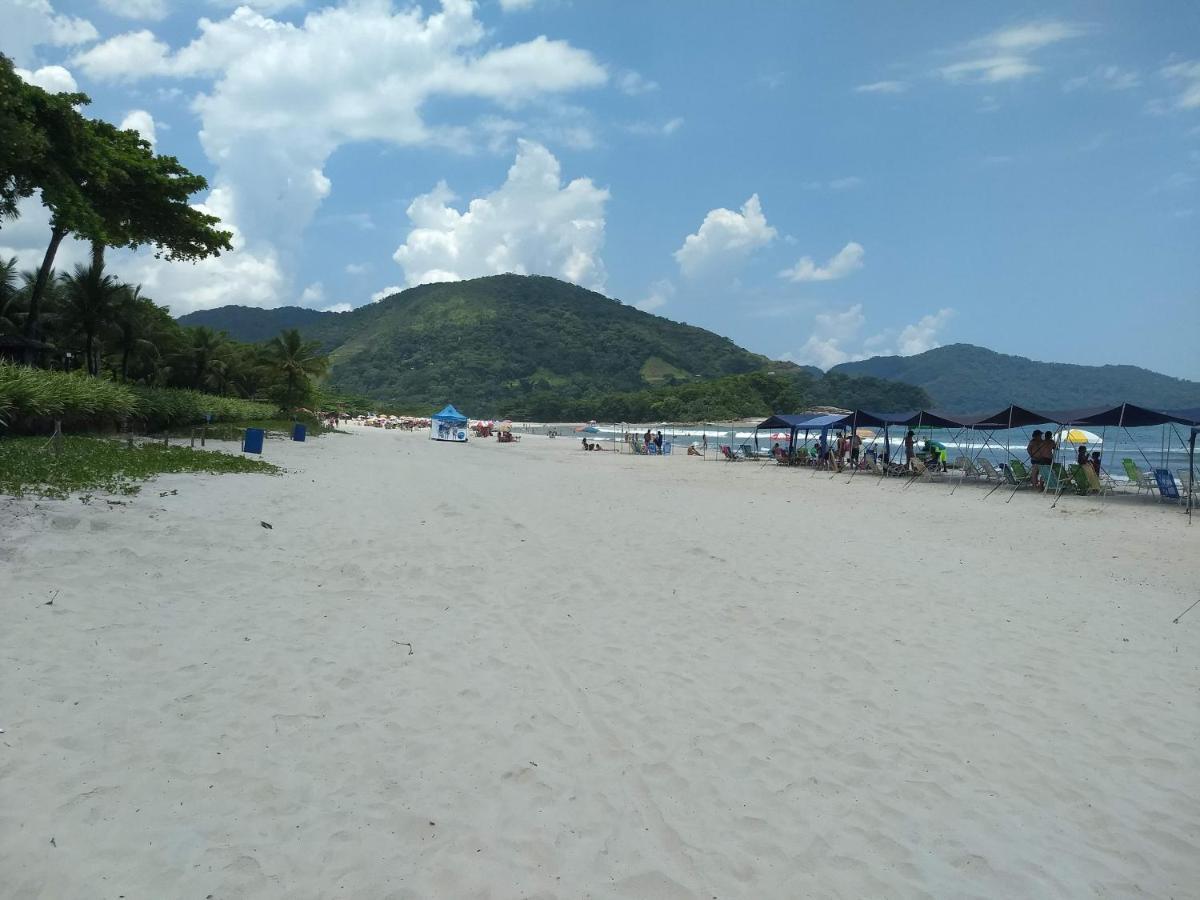 Casas 100M Da Praia Camburi  Eksteriør billede